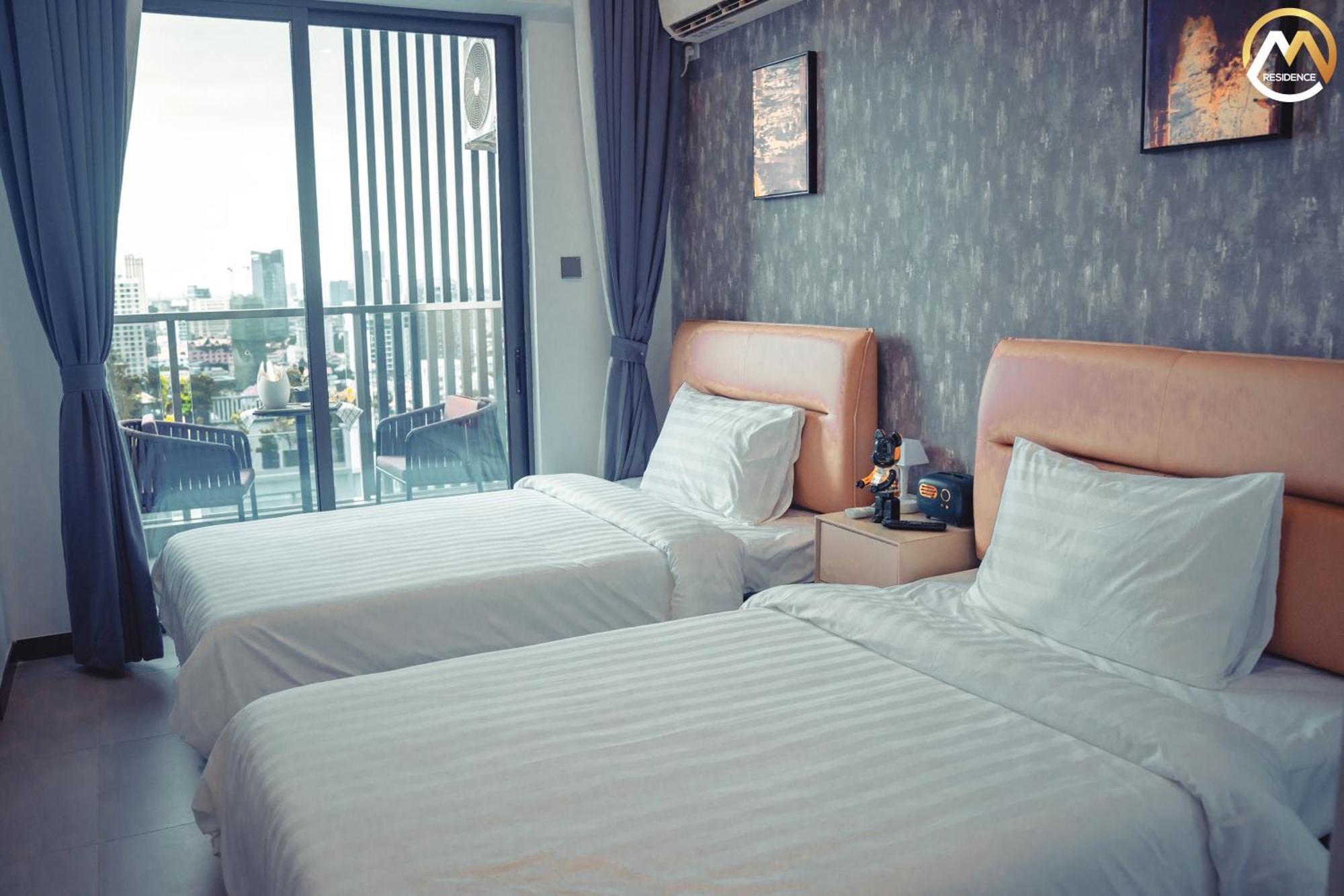 Hotel Serviced Apartments Top One Infinity Pool With View Of 360 Degree Phnom Penh Exterior foto
