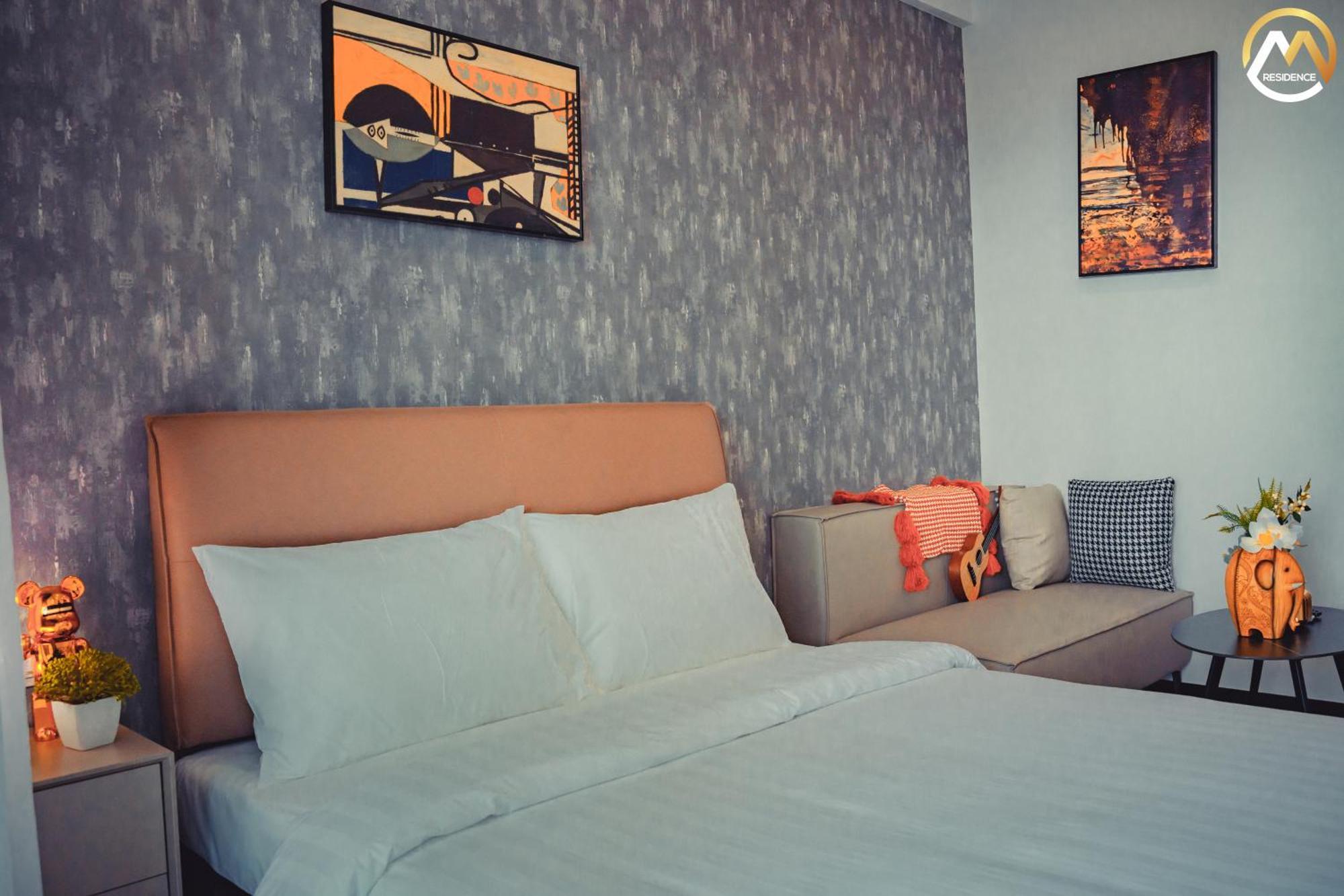 Hotel Serviced Apartments Top One Infinity Pool With View Of 360 Degree Phnom Penh Exterior foto